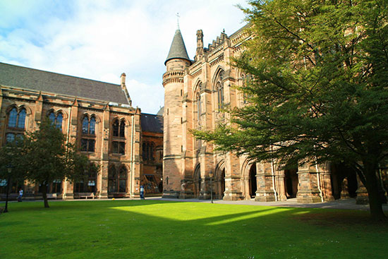 2025英国华威大学各专业学费是多少