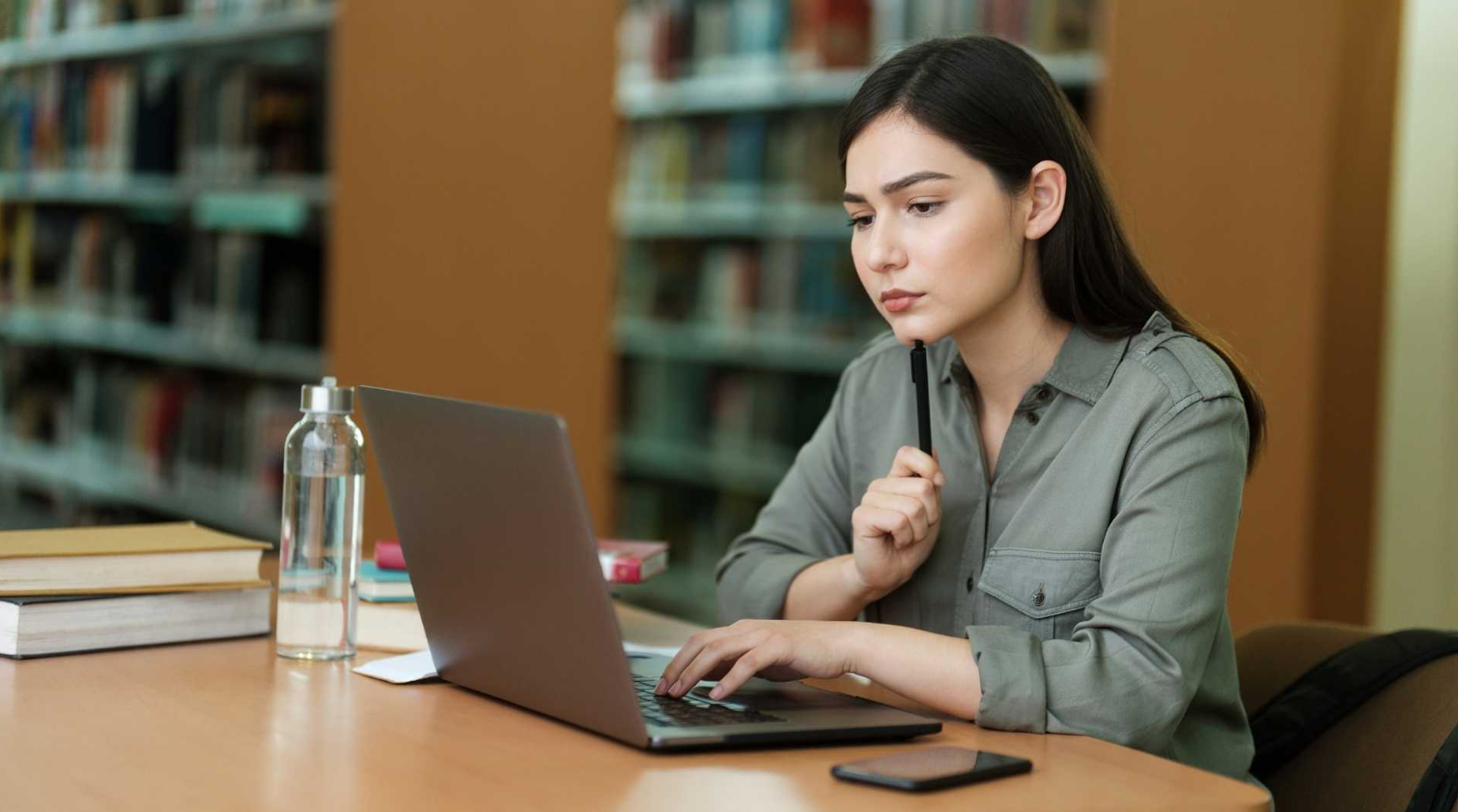利兹大学补考辅导：补考怎么一次通过？