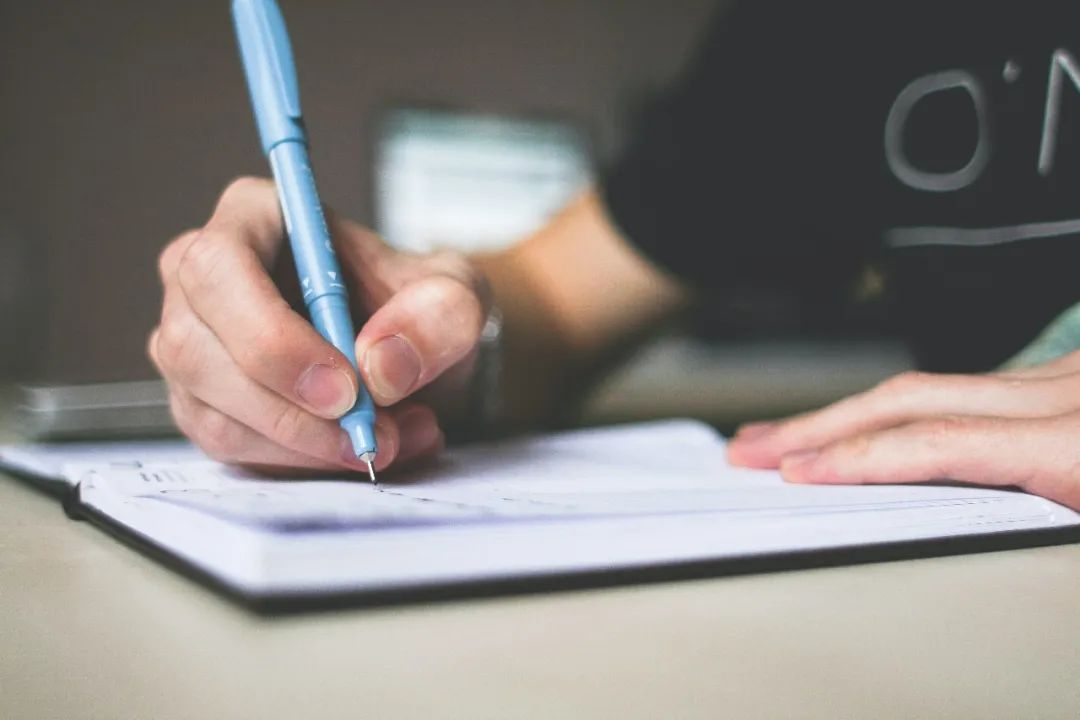 英国利兹大学Essay写作辅导：留学生Essay上75分的关键是什么？