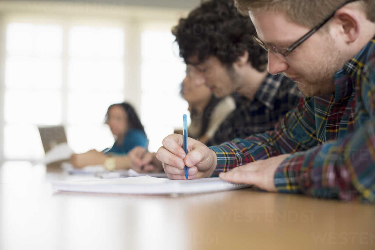香港浸会大学期末预感挂科怎么撤课？非常规撤课全攻略！