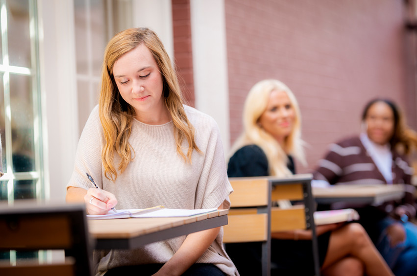 罗汉普顿大学期末论文怎么写？高分写作技巧总结！